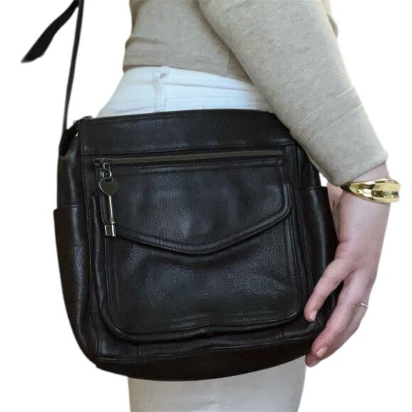 Vtg Fossil 1954 Crossbody Genuine Leather Bag Purse Messenger Dark Brown 75082 - Picture 1 of 16